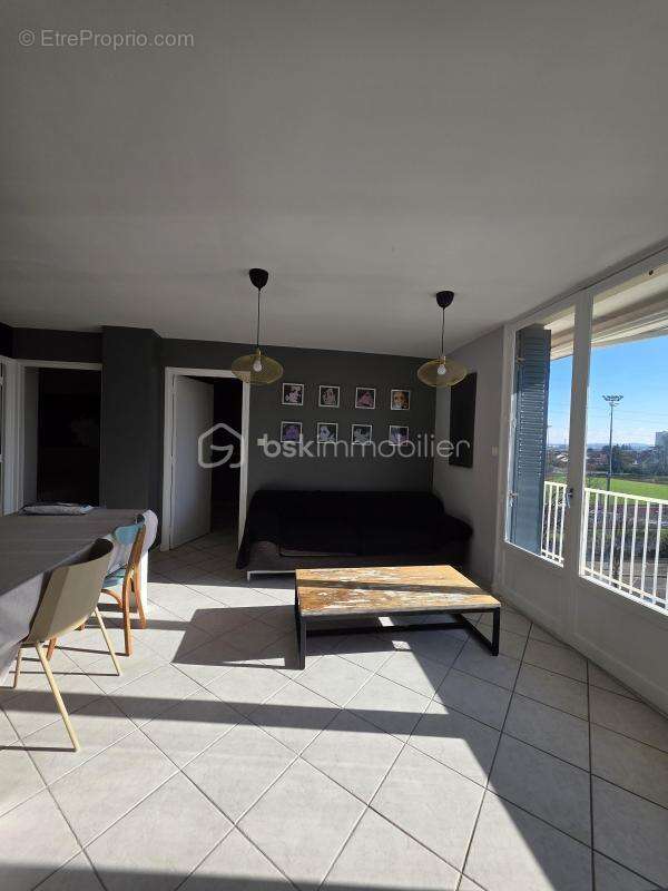 Appartement à VENISSIEUX