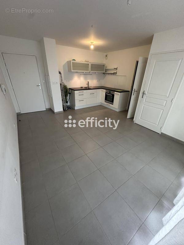 Appartement à MARCY-L&#039;ETOILE