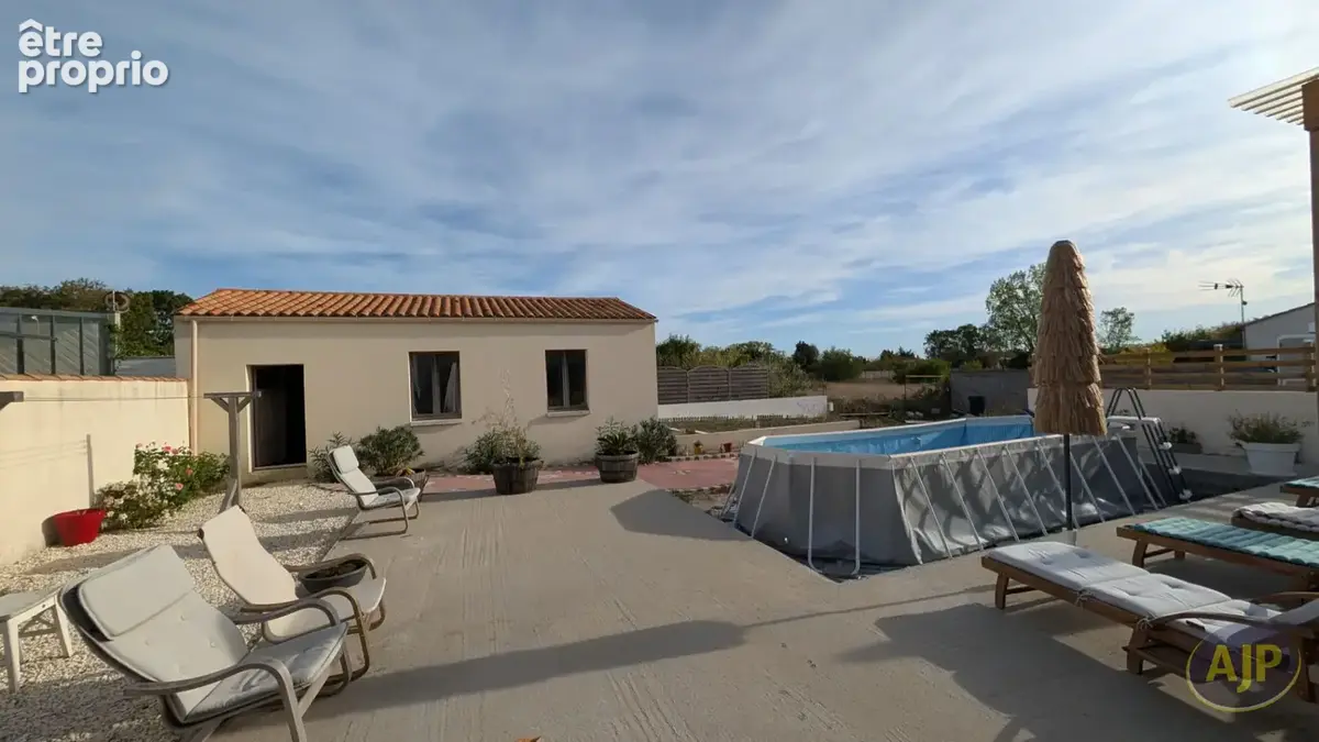 Maison Saint Michel En L Herm 6 pièce(s) 143.65 m2 - photo 13