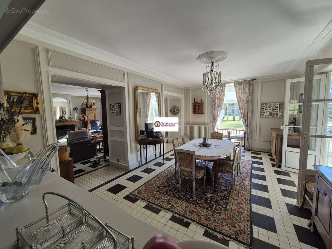 Autre à MORTAGNE-AU-PERCHE