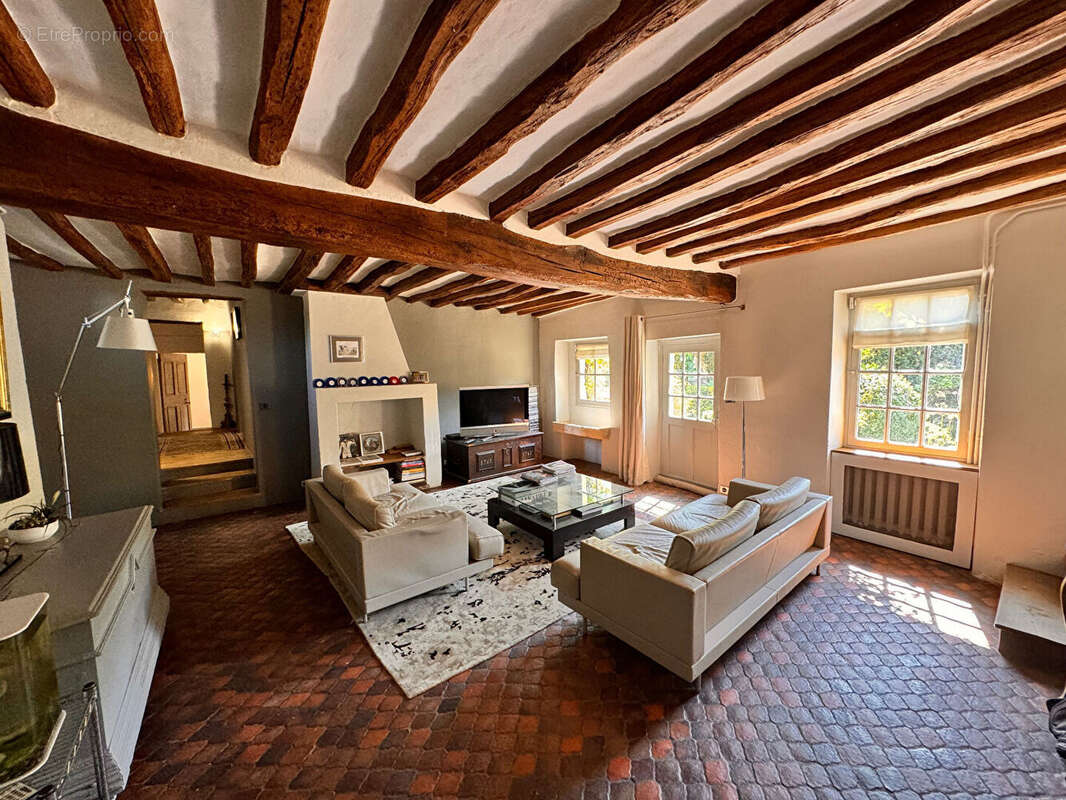 Maison à FEUCHEROLLES