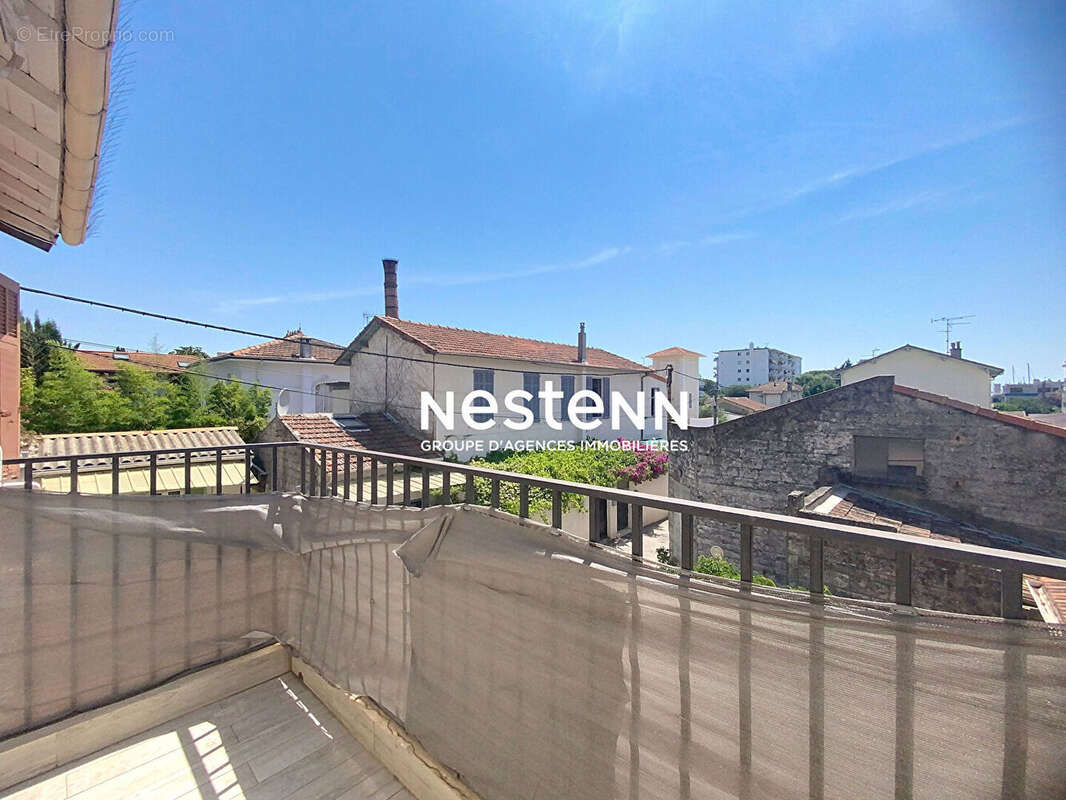 4p - 140m2 - golfe juan - centre ville- sud-terrasse-duplex - photo 3