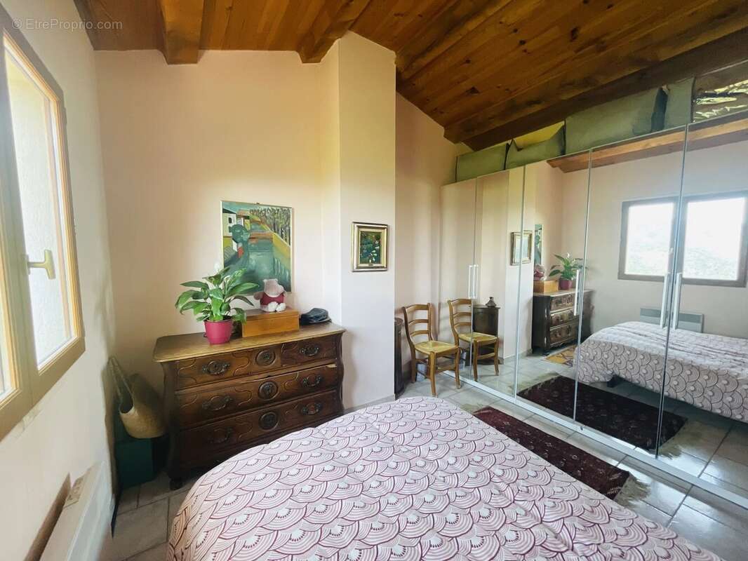 Maison à BERRE-LES-ALPES