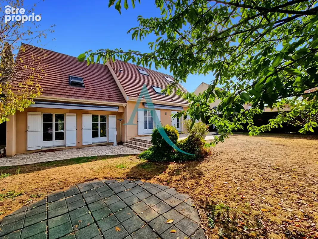 Photo Maison à Mennecy au prix de 549 000€