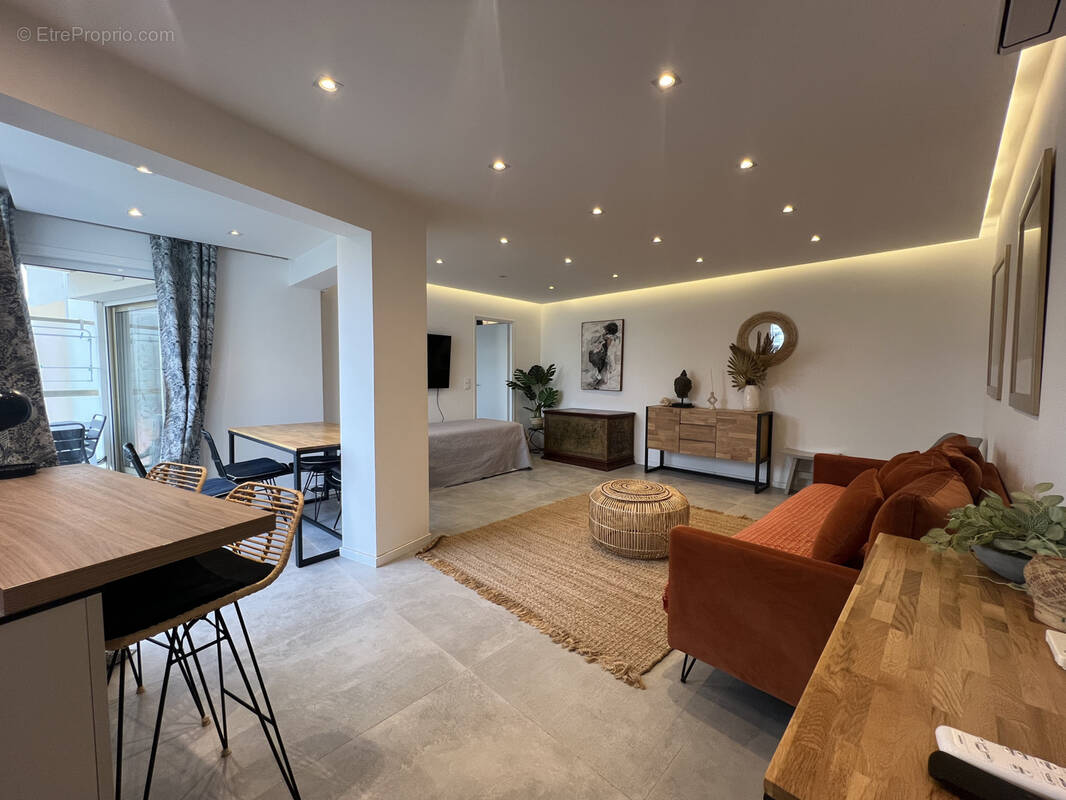 Appartement à CANNES
