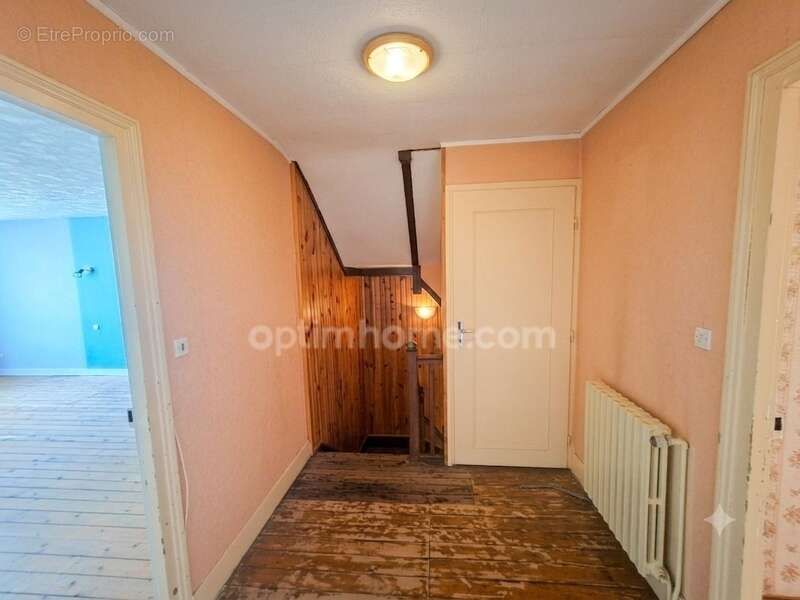 Maison à vendre 3 chambres et jardin à ROMAGNE SOUS MONTFAUCON (55) - photo 10