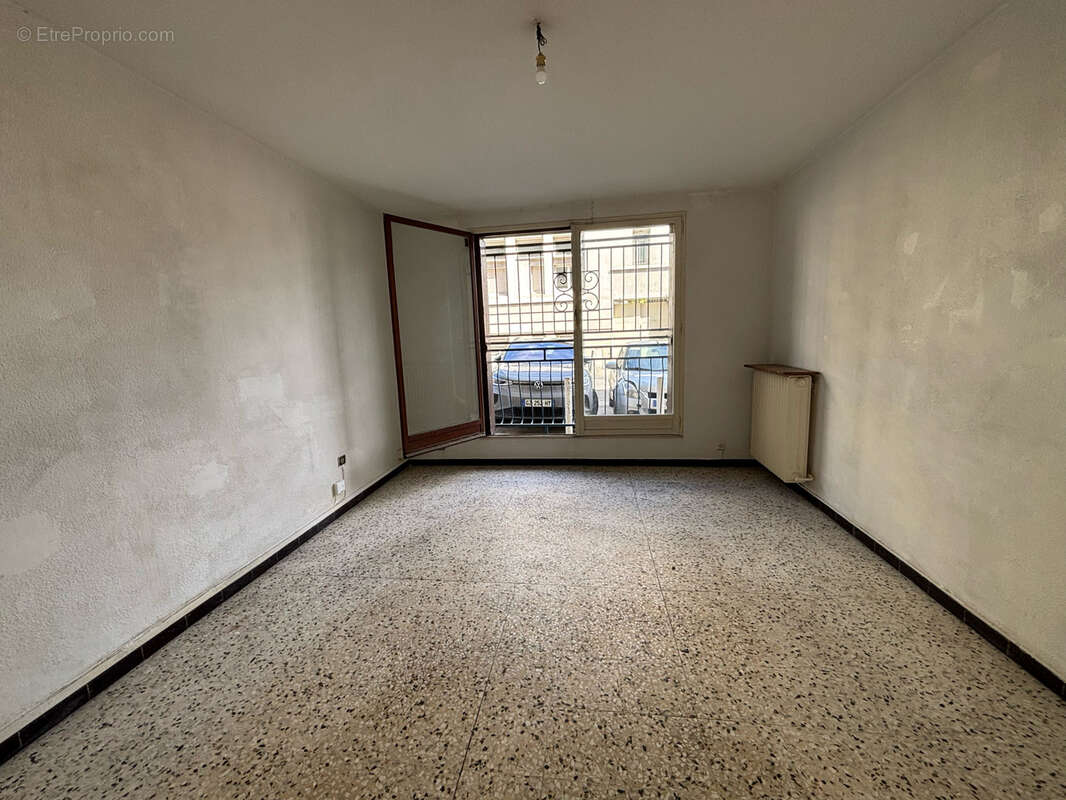 Appartement à MARSEILLE-11E