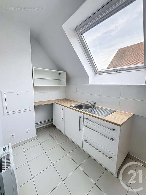 Appartement à BRIE-COMTE-ROBERT