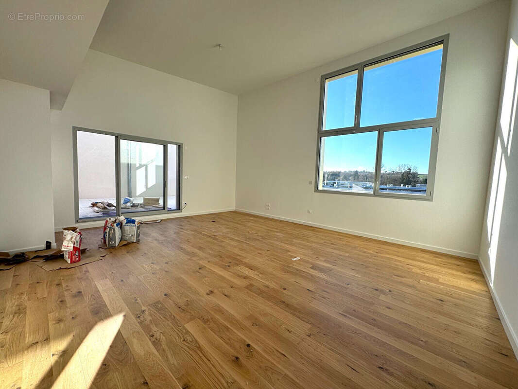 Appartement à AUZEVILLE-TOLOSANE