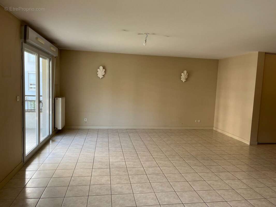 Appartement à LYON-3E