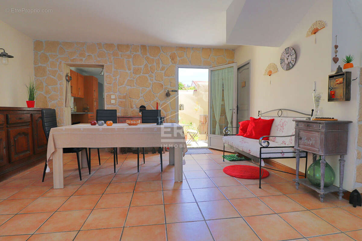 Maison à MARSEILLE-10E