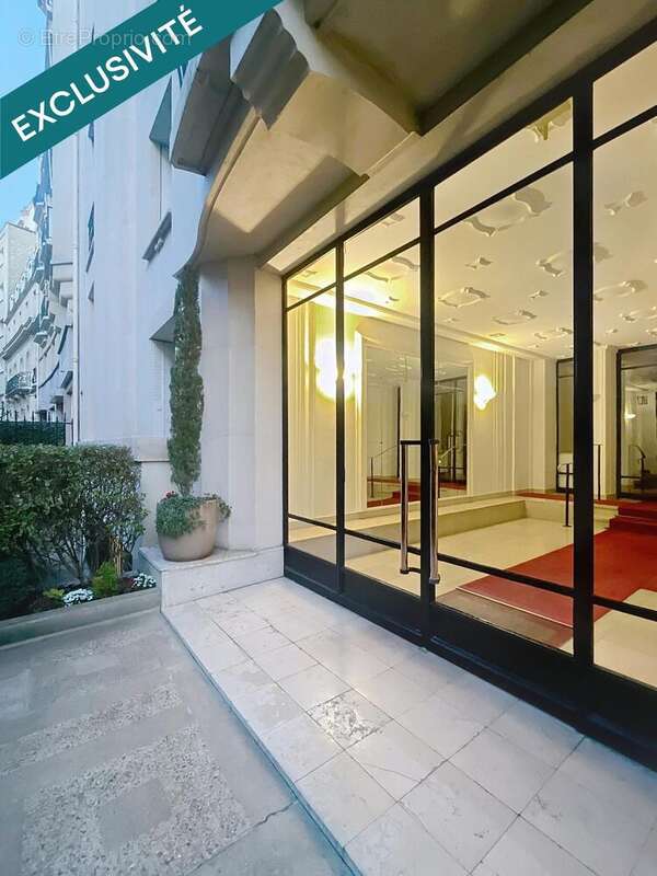 Photo 4 - Appartement à PARIS-16E