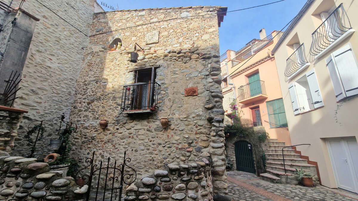 Maison à SAINT-JEAN-PLA-DE-CORTS