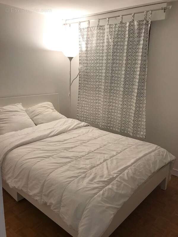 Appartement à SURESNES