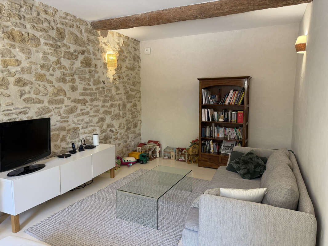 Maison à SARRIANS