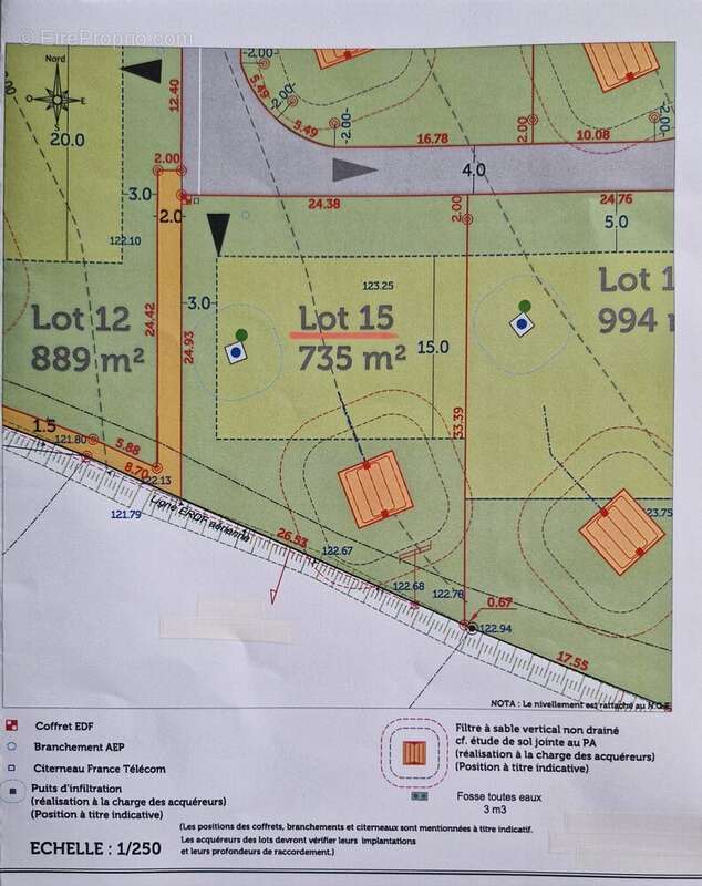 Terrain à SAINT-SEGAL