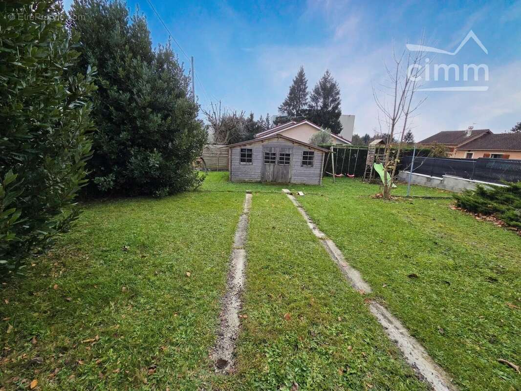 Maison à SAINT-JEAN-DE-BOURNAY