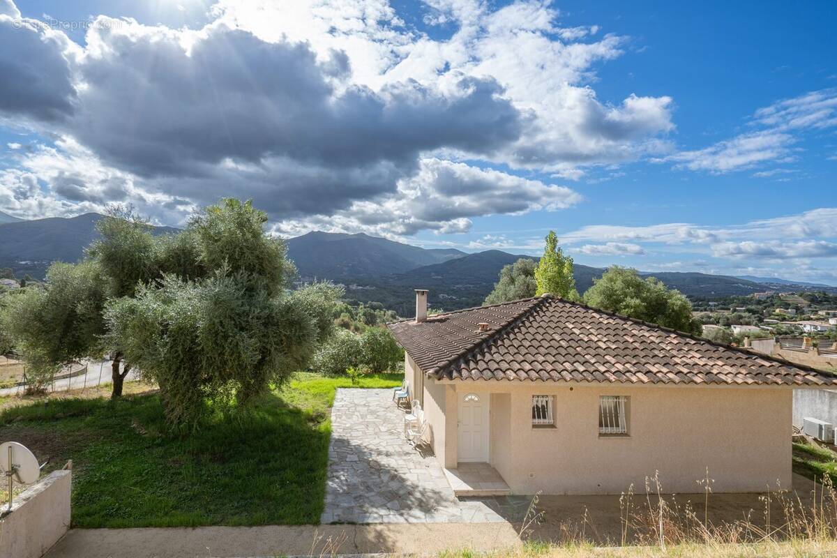 Maison à BASTELICACCIA