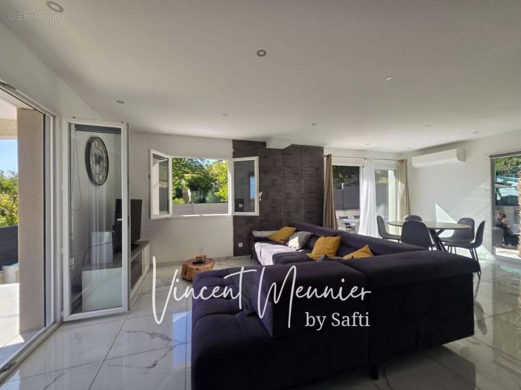 Photo 2 - Maison à MIRIBEL