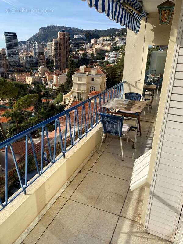 Appartement à ROQUEBRUNE-CAP-MARTIN