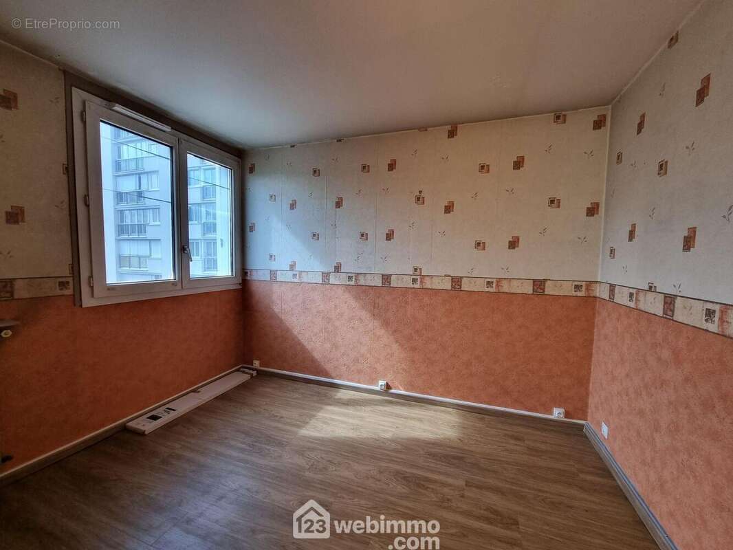 Appartement à THIAIS