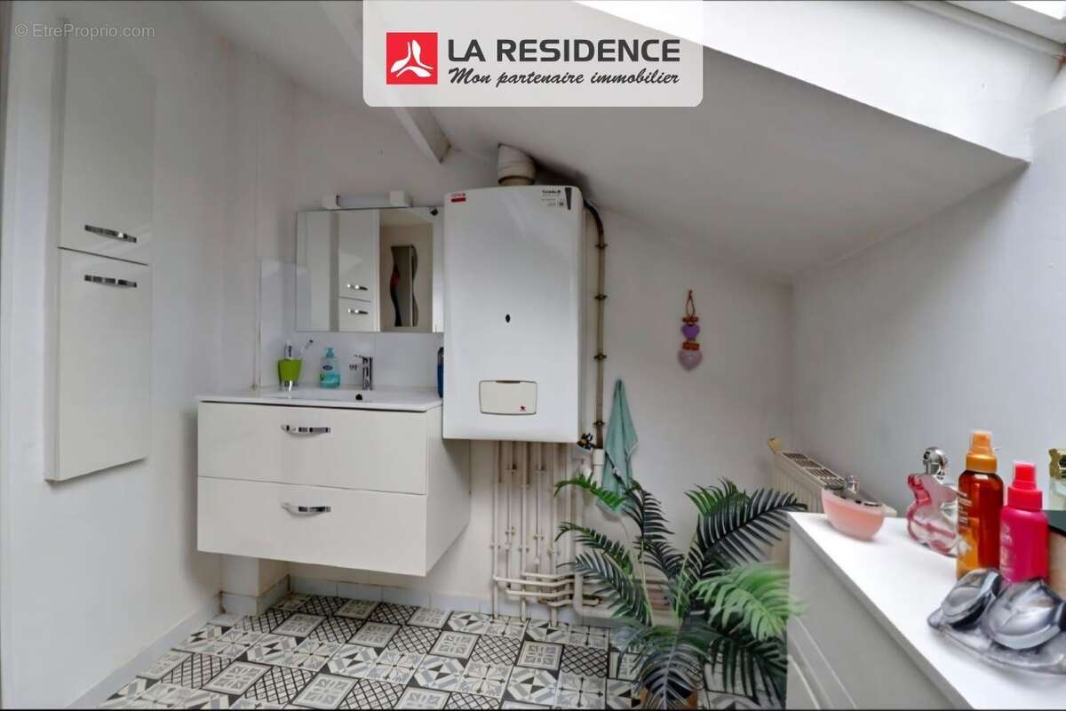 Maison à EZY-SUR-EURE