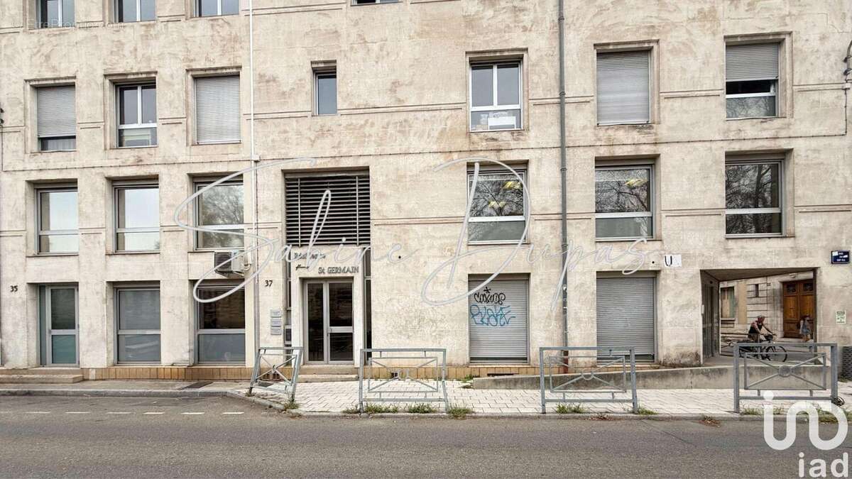 Photo 2 - Commerce à AVIGNON