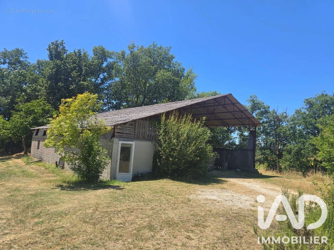 Maison 122 m² à Beaumont-Du-Perigord  - photo 6