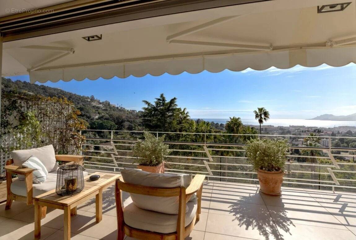 Photo Appartement à Cannes au prix de 1 100 000€