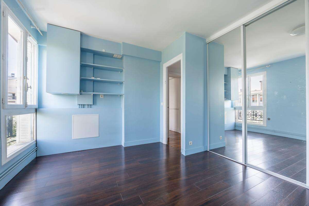 Appartement à PARIS-12E