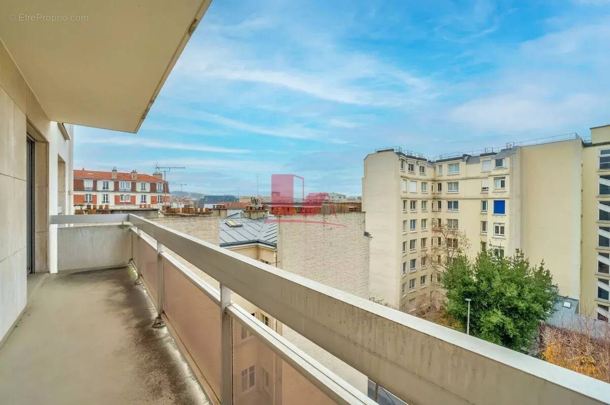 Appartement à ISSY-LES-MOULINEAUX