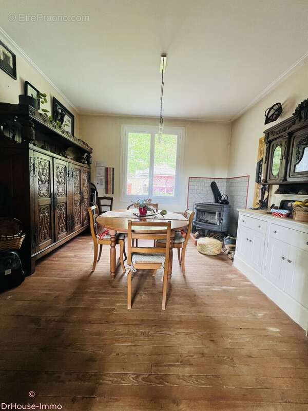 Maison à MOULEYDIER