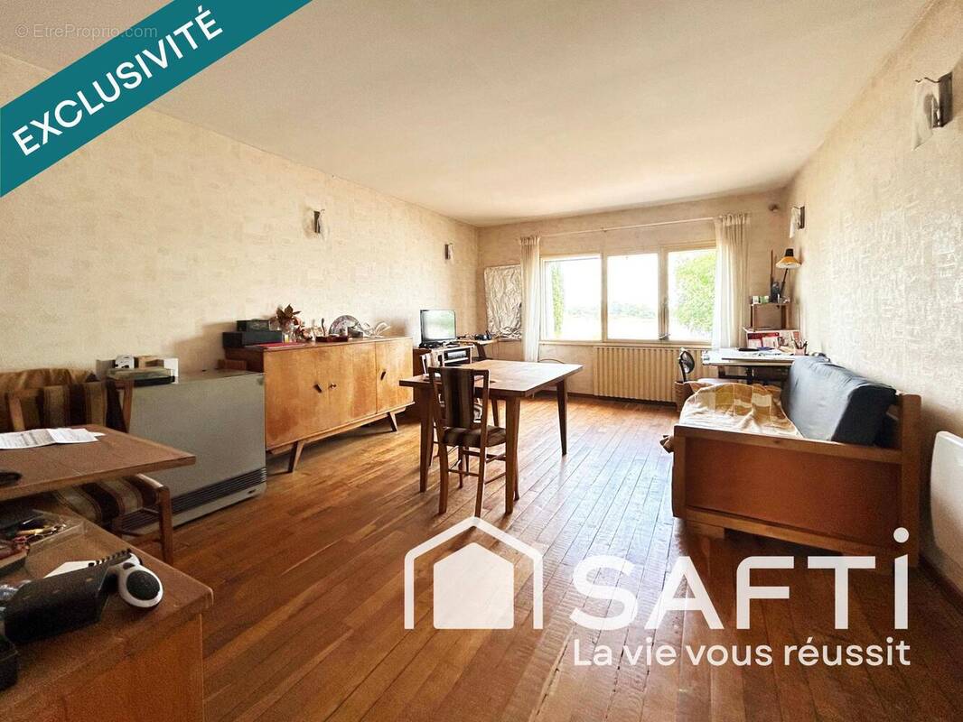 Photo 1 - Maison à VAYRES