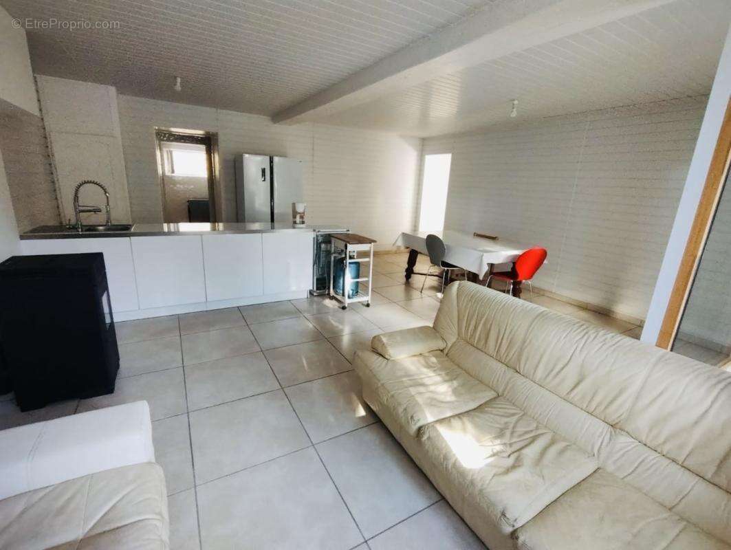 Maison 99 m² à La Cellette  - photo 2