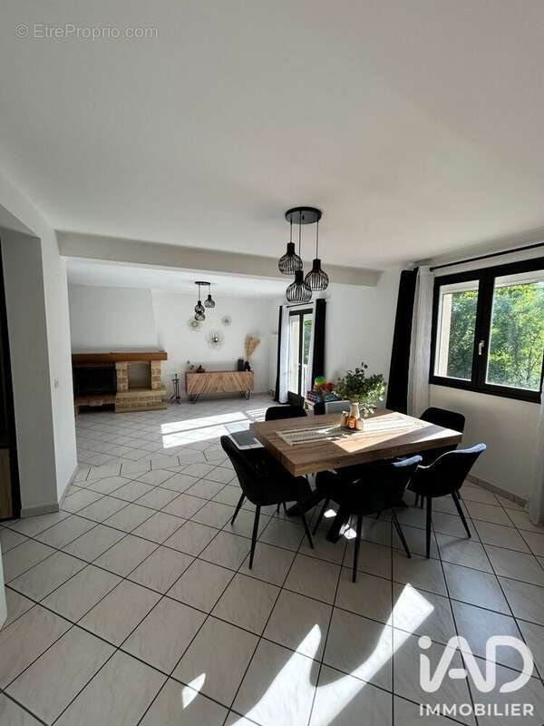 Maison 148 m² à Saacy-Sur-Marne  - photo 3