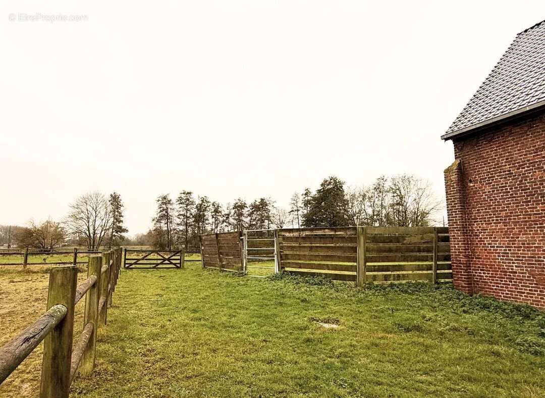 Maison à MILLONFOSSE