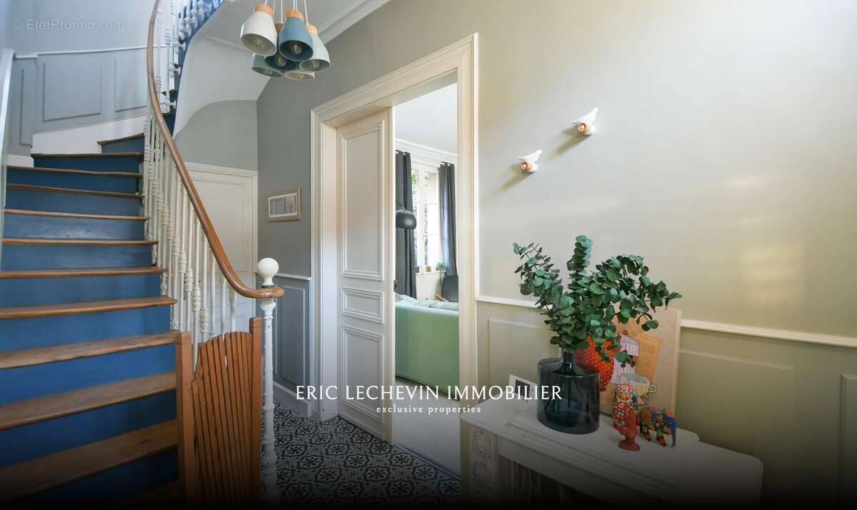 Maison 203 m² à Montreuil  - photo 8