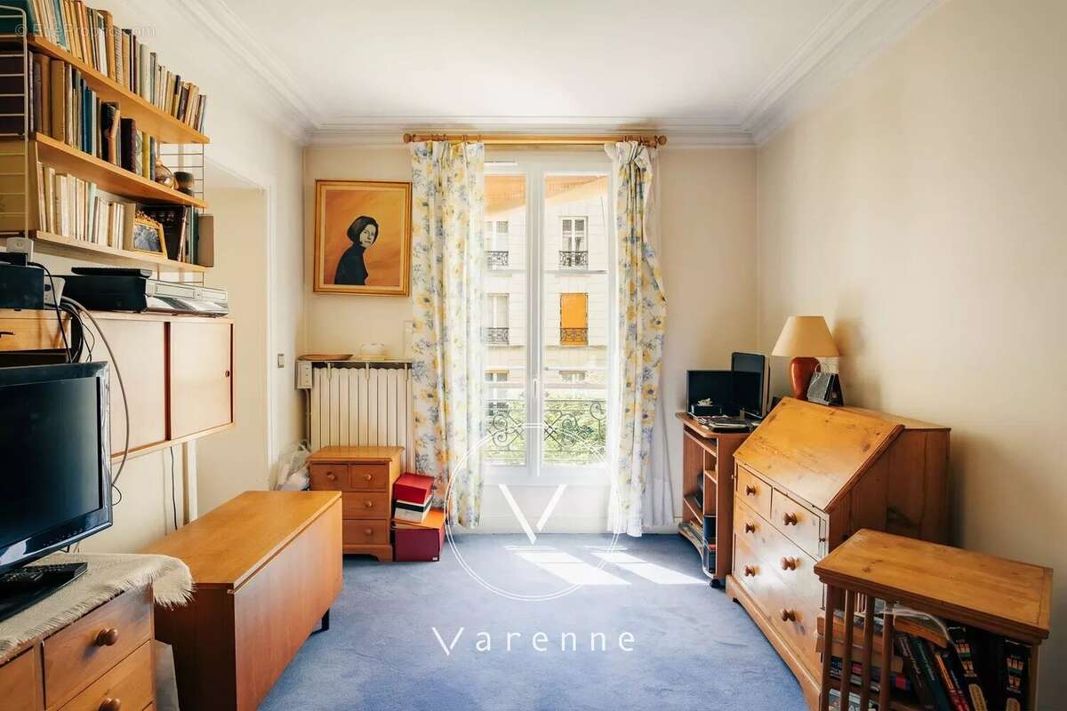 Appartement à PARIS-7E