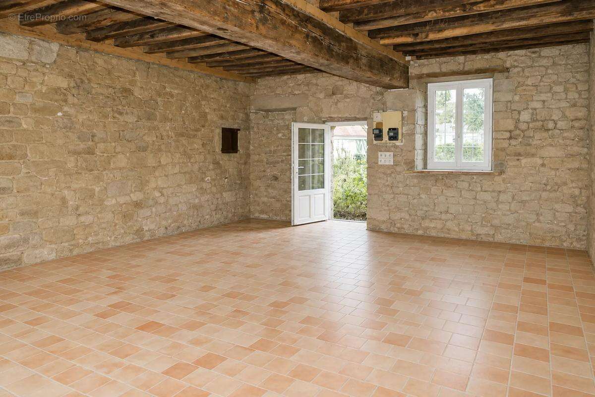 Maison historique de 180 m² à Magny-le-Désert - photo 5