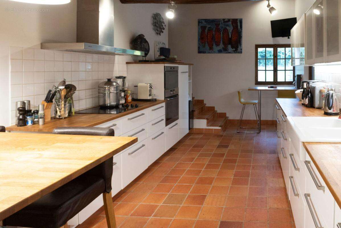 Maison à MORIGNY-CHAMPIGNY
