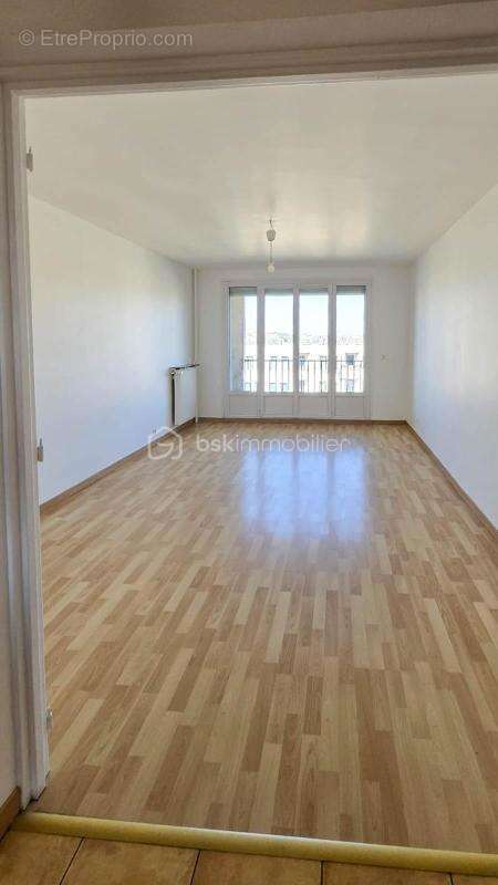 Appartement à CHAMPIGNY-SUR-MARNE