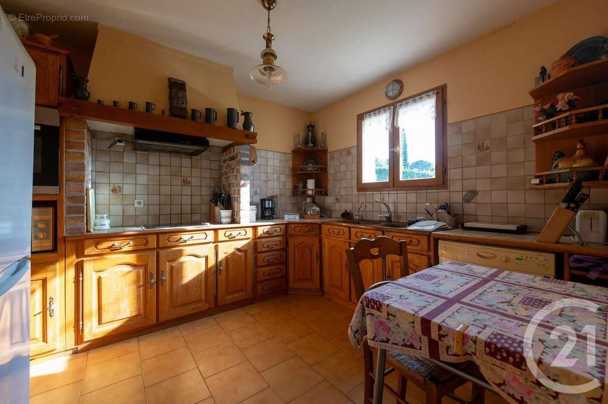 Maison à BORMES-LES-MIMOSAS