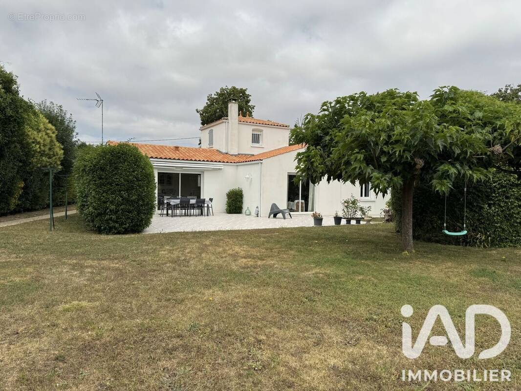 Photo 1 - Maison à SALLES-SUR-MER