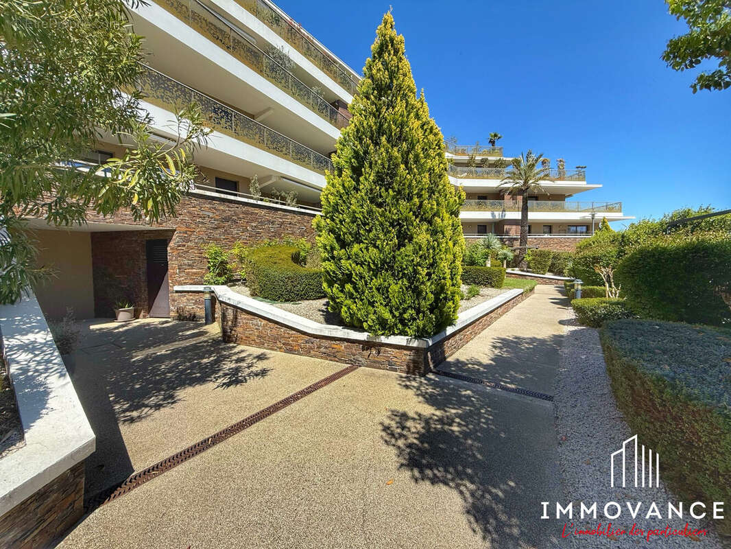 Appartement à LE CRES