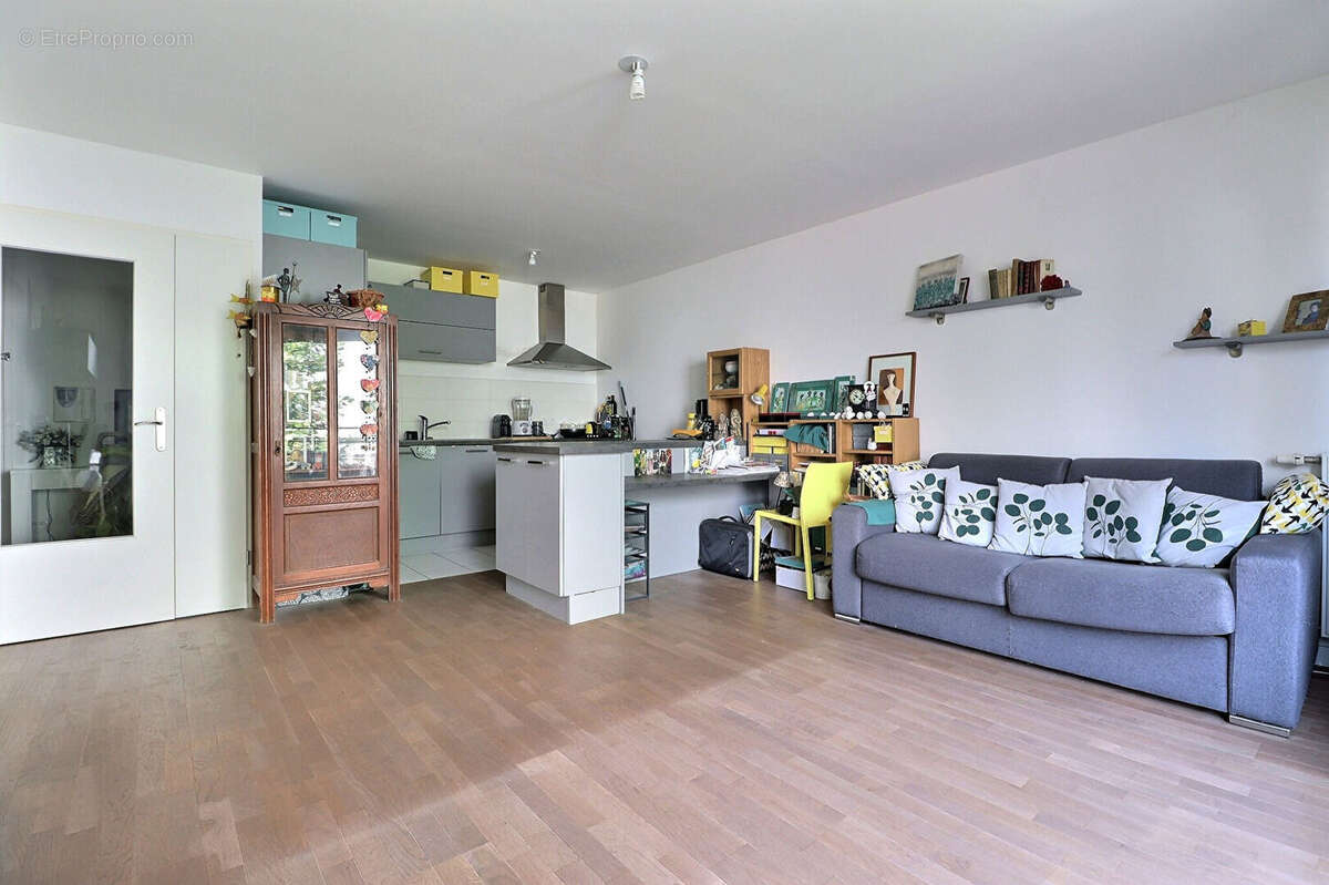 Appartement à COLOMBES