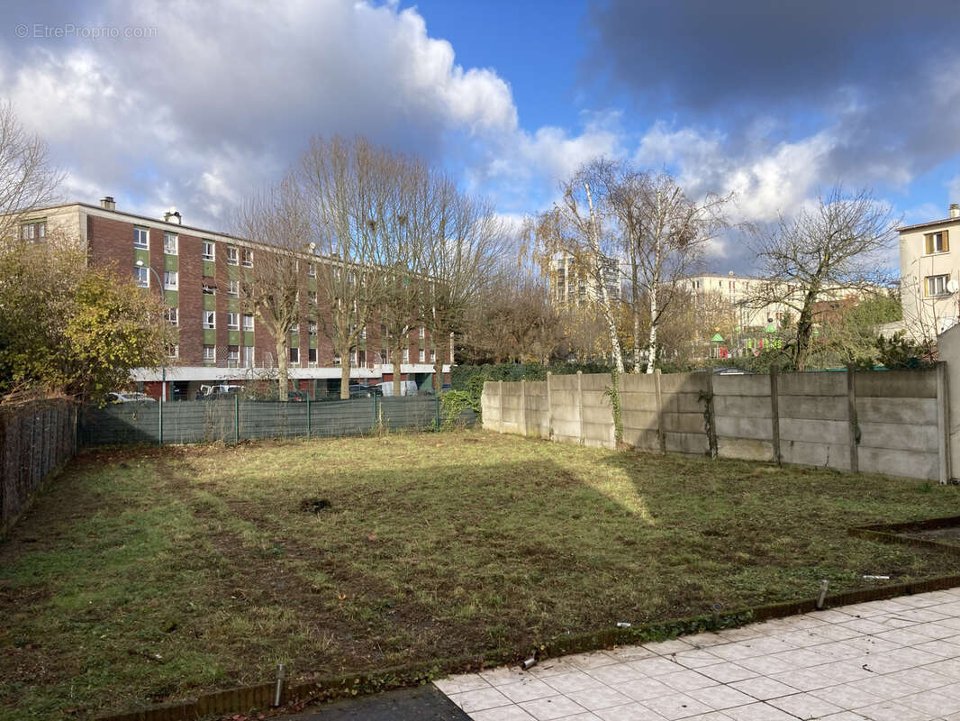 Maison à GARGES-LES-GONESSE