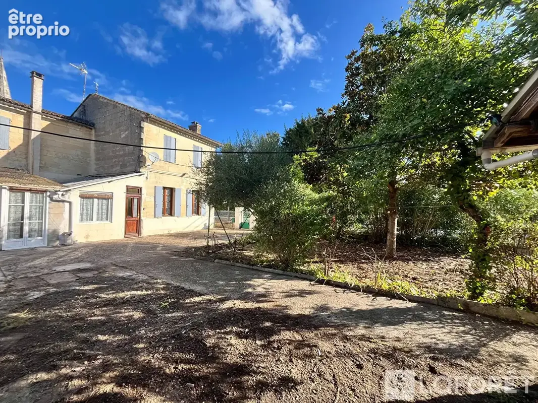 Maison à SABLONS