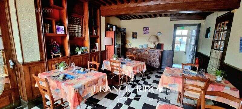 Commerce 738 m² à Quarre-Les-Tombes  - photo 4