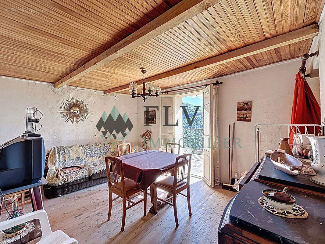 Appartement à MASSOINS