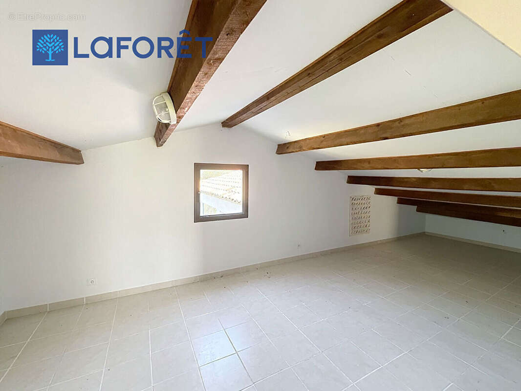 Maison Cagnes Sur Mer 10 pièce(s) 330m2 - photo 16